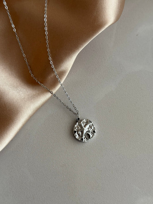 Çelik Gümüş Yuvarlak Yıldız Kolye