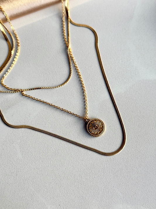 Çelik Üç Zincirli Göz Kolye