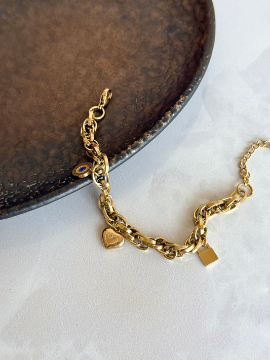 Çelik Charm Bileklik