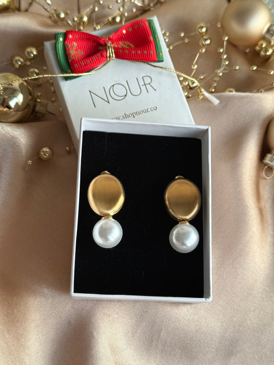 Çelik İnci Sallantılı Küpe