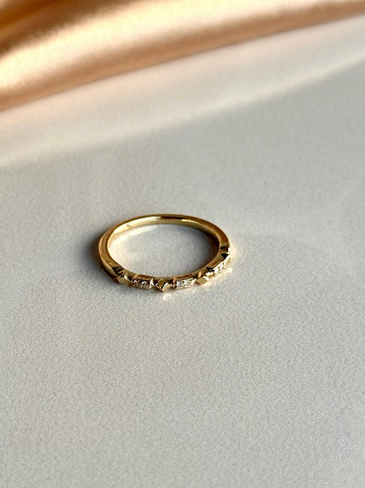 İnce Taşlı Yüzük 14 Ayar Serisi