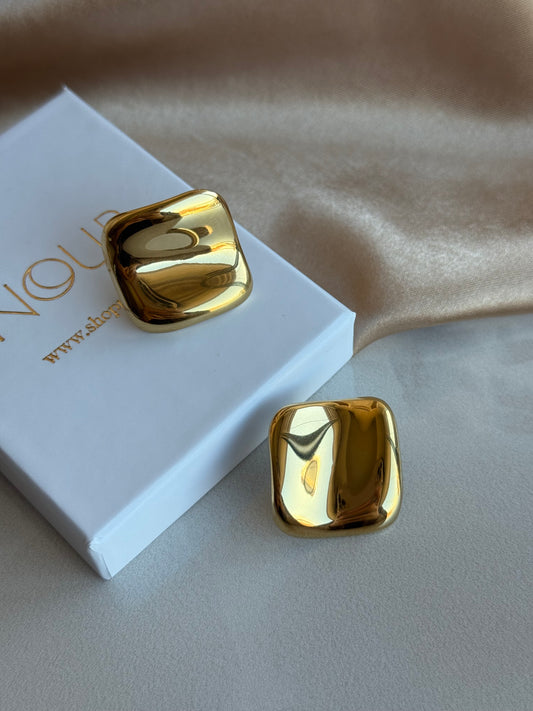 Çelik Asimetrik Kare Küpe