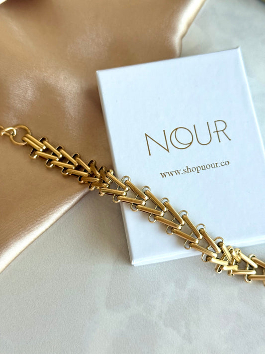 Çelik Üçgen Zincir Bileklik