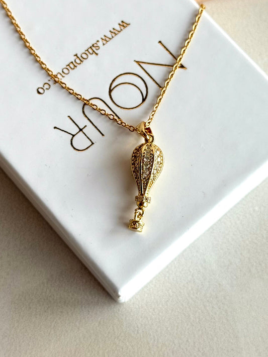 Uçan Balon Sallantılı Kolye