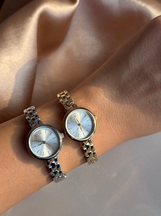 Yuvarlak Vintage Saat