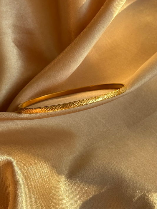 Çelik Dokulu Ajda Bilezik