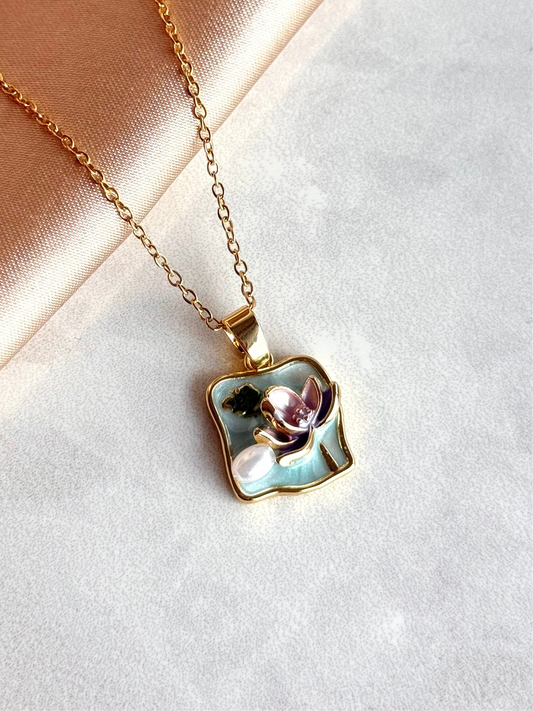 Su Yeşili Çiçek Kolye