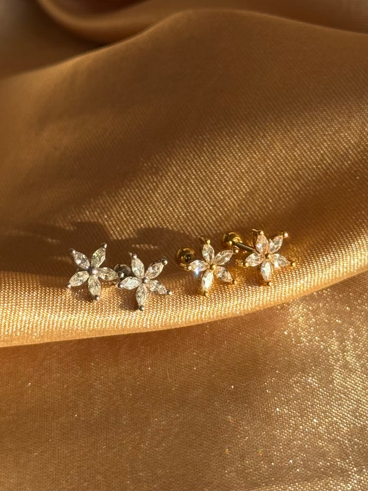 Çelik Çiçek Küpe/ Piercing