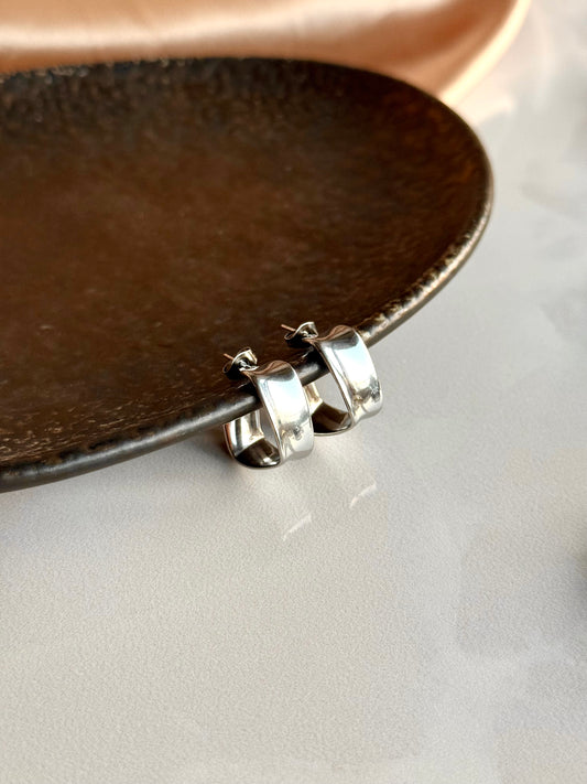 Çelik Kare Gümüş Küpe