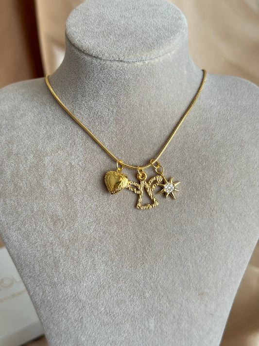 Melek Kalp Yıldız Charm Kolye