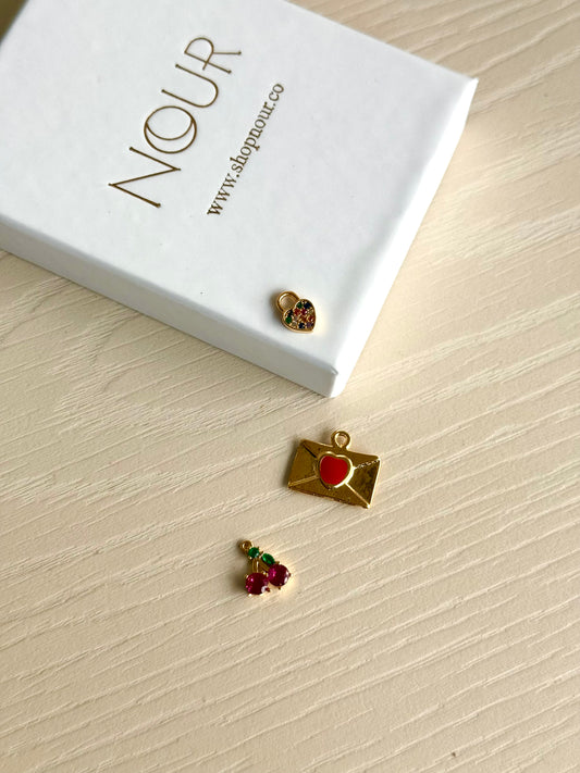 Mektup Kalp Kiraz Charm