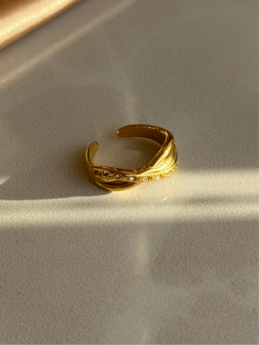 Çelik Taşlı Düğüm Yüzük