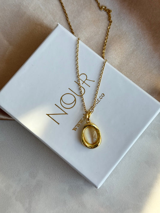 Oval Asimetrik Sedef Kolye