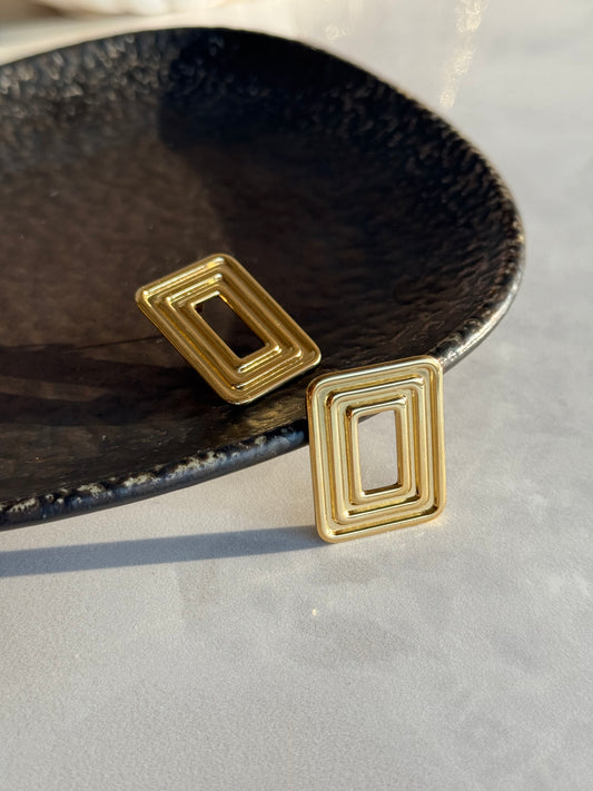 Çelik Dörtgen Küpe