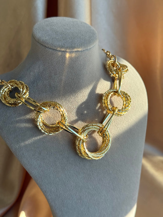 Büyük Halka Kolye Özel Seri