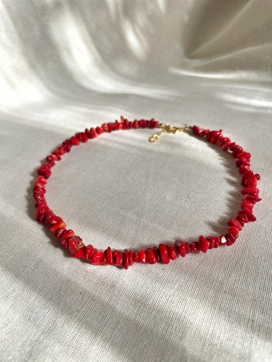 El Yapımı Mercan Kırık Doğal Taş Kolye