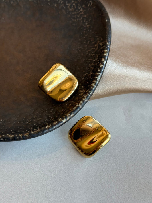 Çelik Asimetrik Kare Küpe