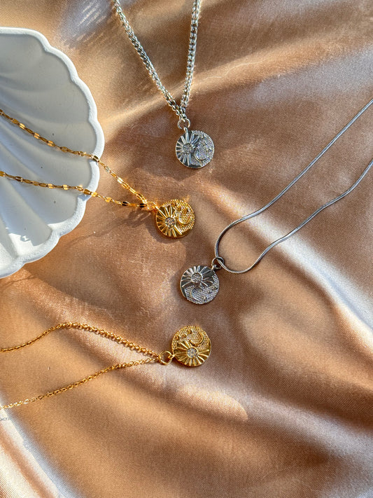 Güneş Ay Taşlı Kolye