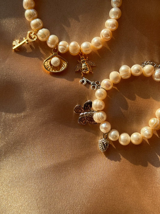 İnci Charm Bileklik