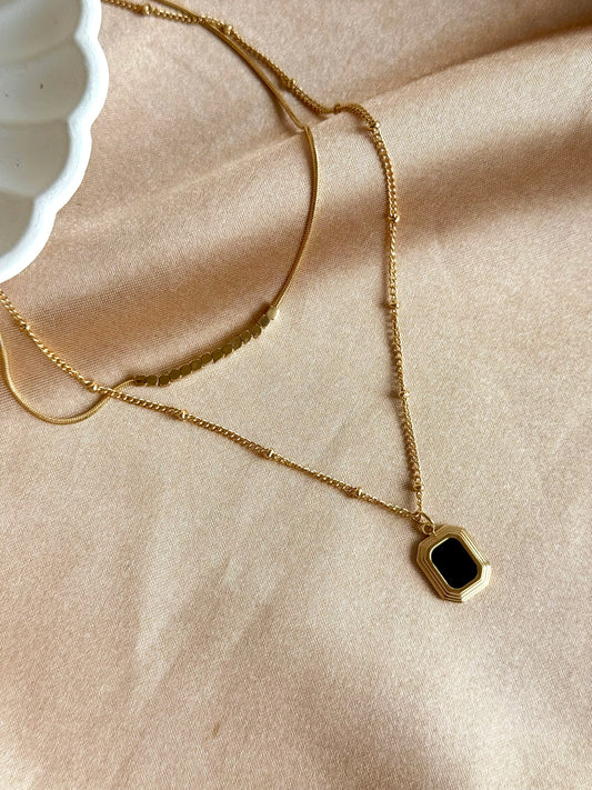 Çelik İki Zincirli Dörtgen Kolye