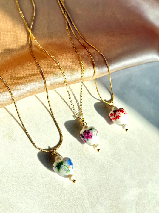 Porselen İnci Kalp Kolye