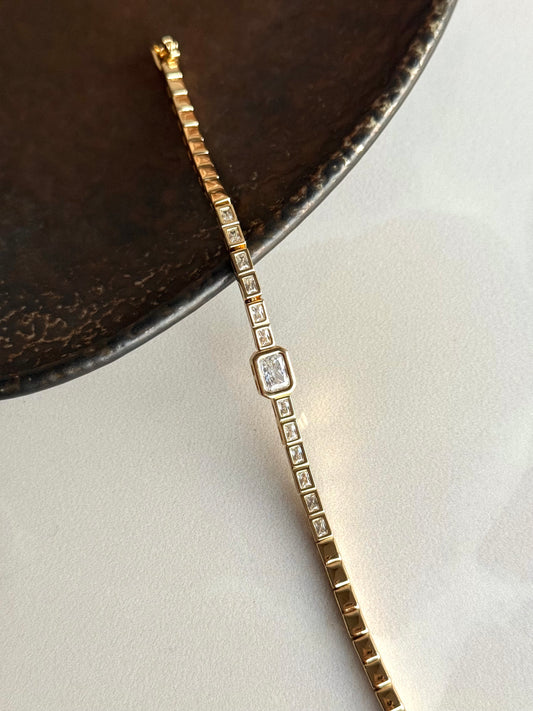 Baget Taşlı Bileklik 14 Ayar Serisi