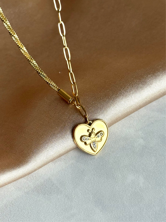 Çelik Arı Kalp Kolye