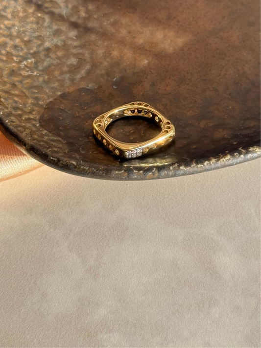 Kare Taşlı Yüzük 14 Ayar Serisi