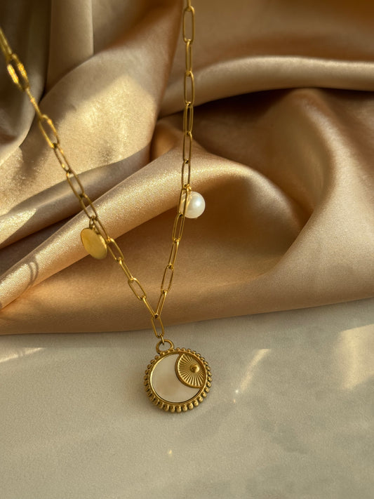 Çelik Sedef Ay Kolye