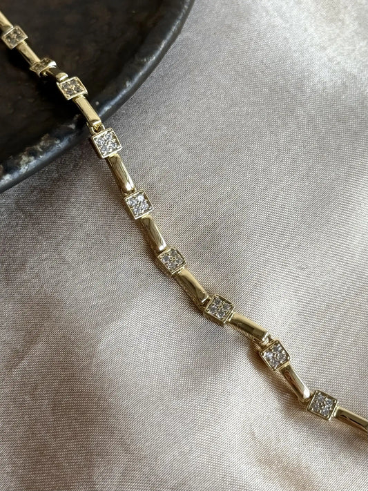 Kare Taşlı Bileklik 14 Ayar Özel Seri