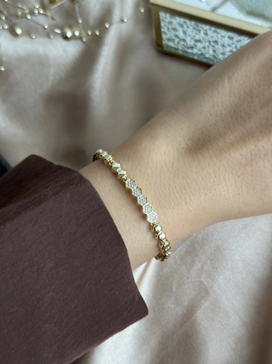 Taşlı Altıgen Bileklik 14 Ayar Özel Seri