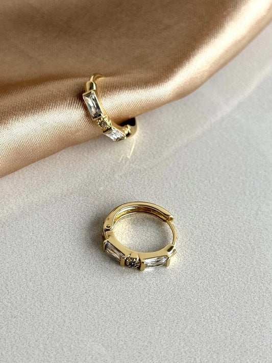 Dörtgen Halka Küpe 14 Ayar Serisi