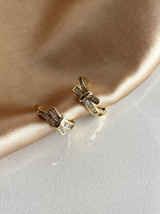 Düğüm Halka Küpe 14 Ayar Serisi