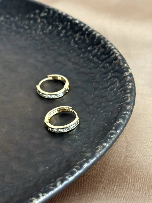 Baget Taşlı Halka Küpe 14 Ayar Serisi