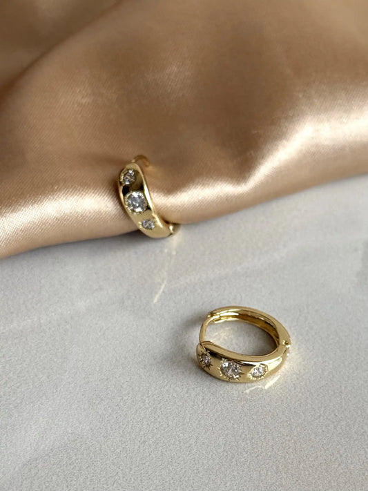 Gömülü Taş Halka Küpe 14 Ayar Serisi