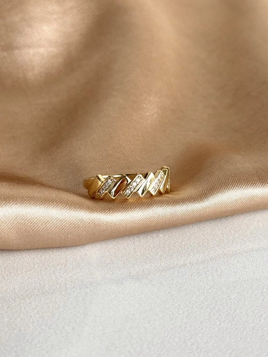 Zigzag Taşlı Yüzük 14 Ayar Serisi