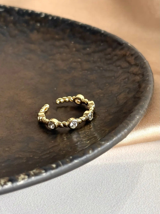 Burgu Taşlı Yüzük 14 Ayar Serisi