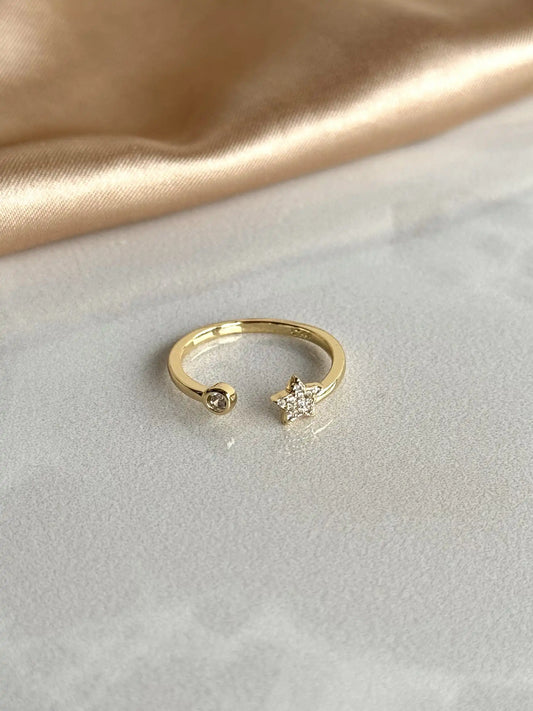 Yıldız Taşlı Yüzük 14 Ayar Serisi