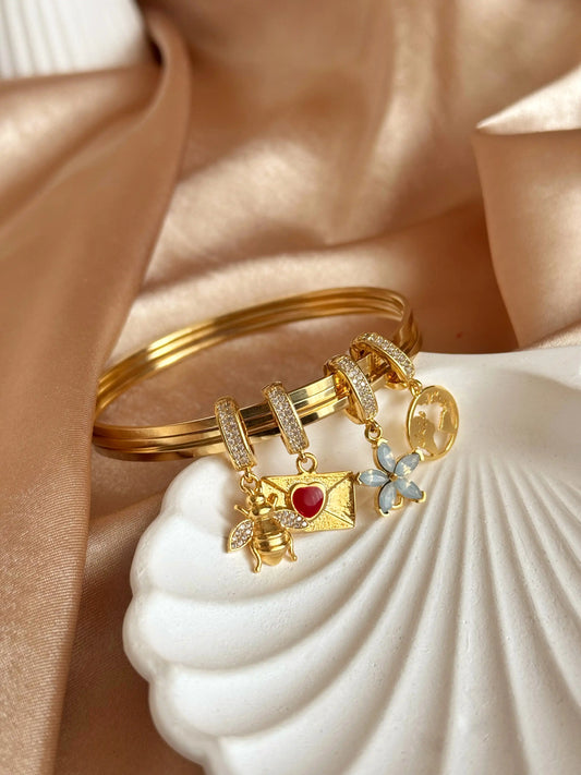 Çelik ajda bilezikler