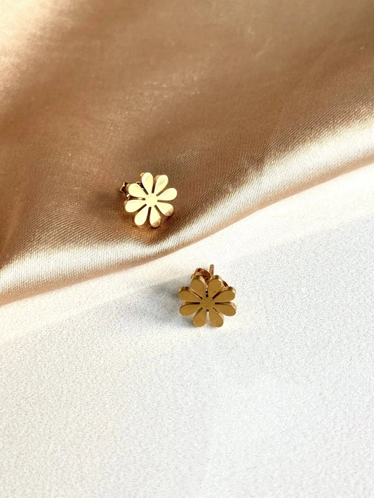 Çelik Çiçek Minimal Küpe