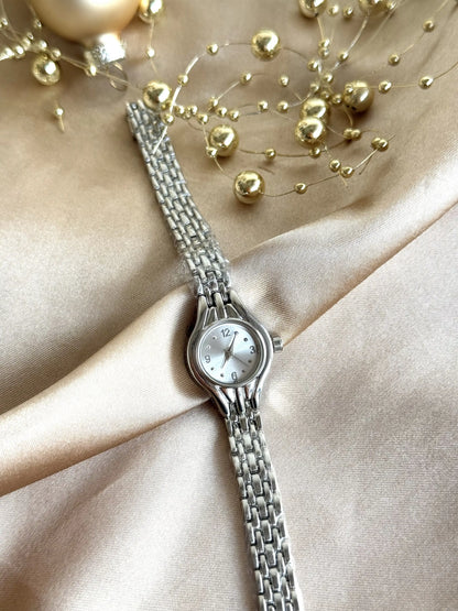 Minimal Yuvarlak Vintage Saat