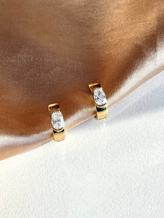 Oval Taşlı Halka Küpe 14 Ayar Serisi