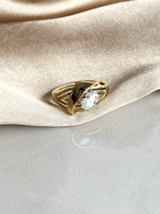 Taşlı Asimetrik Yüzük 14 Ayar Serisi