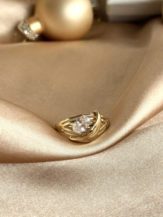 Taşlı Asimetrik Yüzük 14 Ayar Serisi