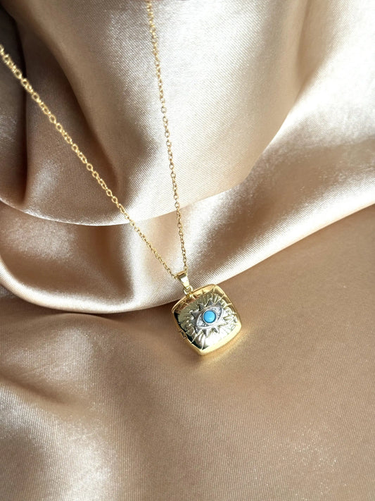 Taşlı Göz Madalyon